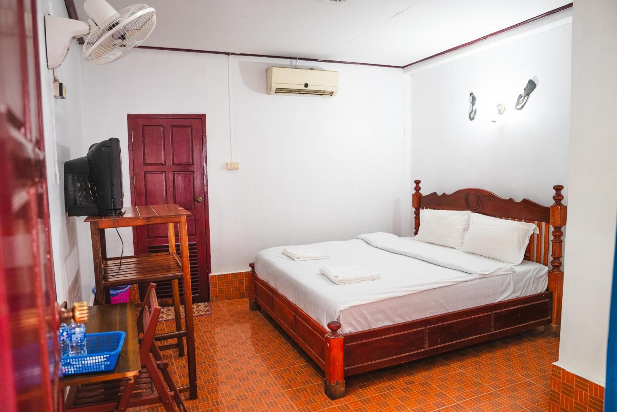 Vang Vieng Green Hotel Bagian luar foto